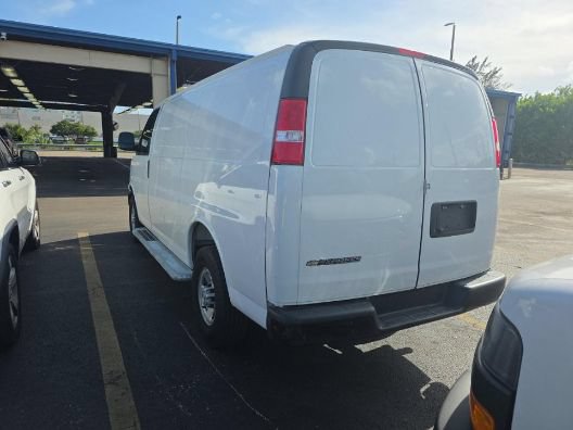 Used 2025 Chevrolet Express 2500 w/ Driver Convenience Package RWD image 2