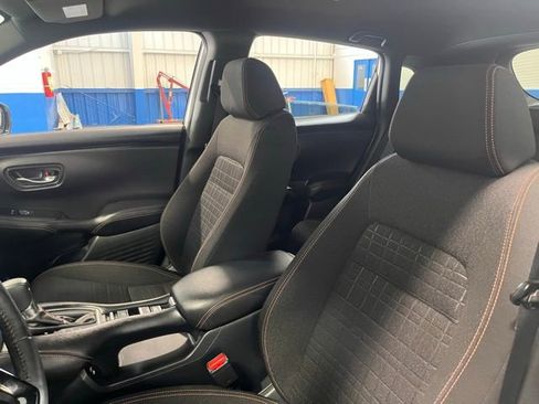 Used 2024 Honda HR-V Sport image 23