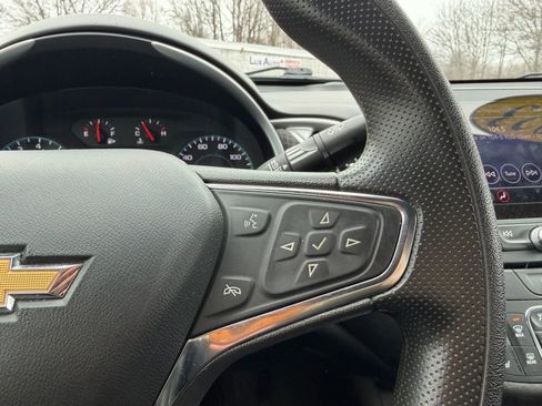 Used 2023 Chevrolet Malibu LT image 14