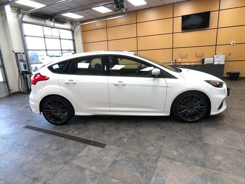 Certified 2017 Ford Focus RS AWD/4WD image 8