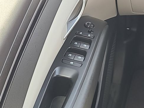 Certified 2023 Hyundai Tucson SEL FWD image 19