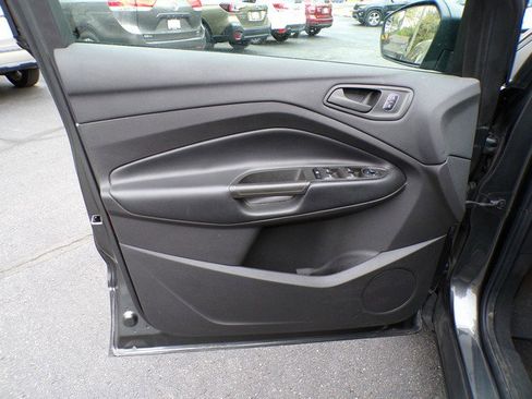 Used 2019 Ford Escape S FWD image 15