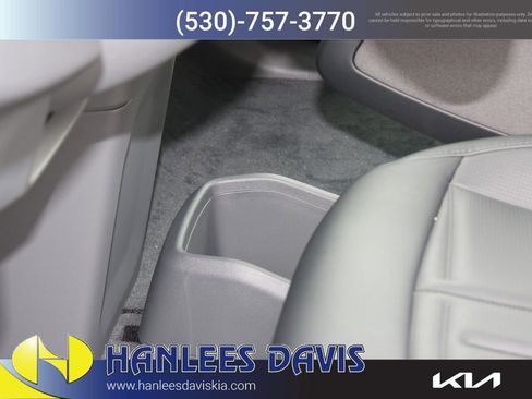 New 2026 Kia EV9 Land w/ Nightfall Edition Package image 33