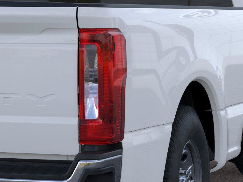 New 2026 Ford F350 XL w/ XL Chrome Package RWD image 21
