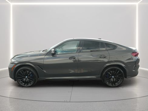 Used 2026 BMW X6 xDrive40i w/ Executive Package AWD/4WD image 2