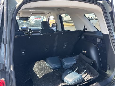 Used 2024 Ford Bronco Sport Outer Banks w/ Tech Package image 8