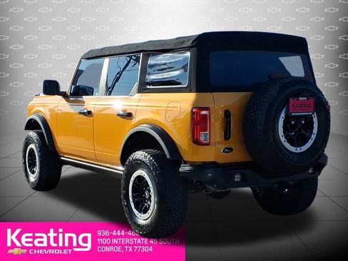Used 2022 Ford Bronco 4-Door AWD/4WD image 2