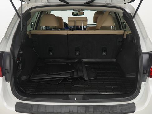 Used 2017 Subaru Outback 2.5i Limited image 13