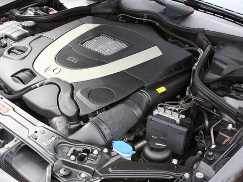 Used 2008 Mercedes-Benz CLK 550 Cabriolet image 28