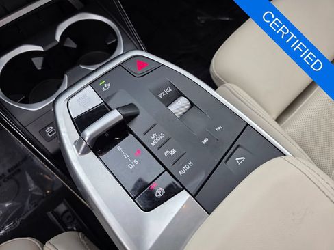 Used 2025 BMW X1 xDrive28i w/ M Sport Package AWD/4WD image 24