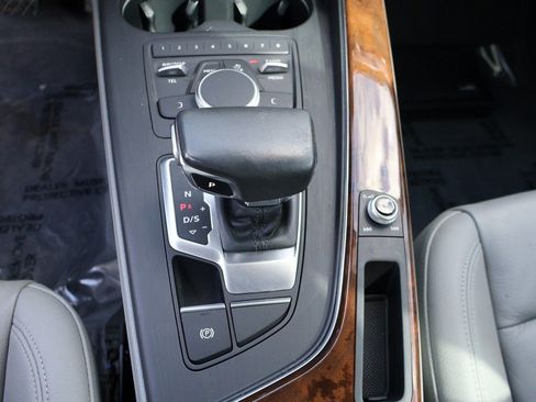 Used 2019 Audi A4 2.0T Premium w/ Convenience Package image 53