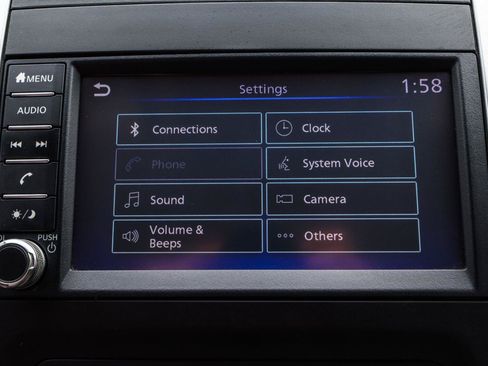 Used 2019 Nissan Frontier SV AWD/4WD image 8