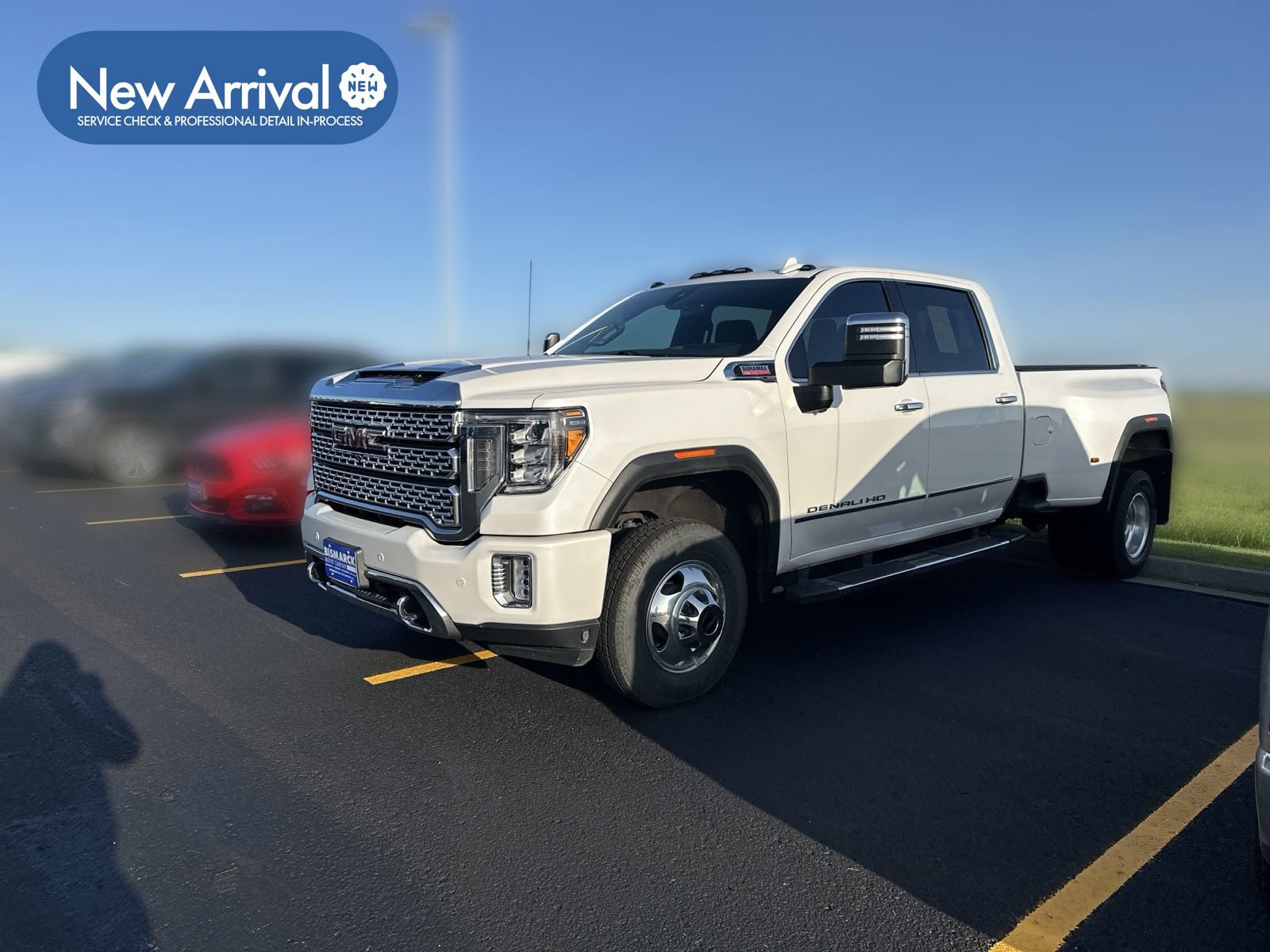 Used 2020 GMC Sierra 3500 Denali w/ Technology Package AWD/4WD image 1