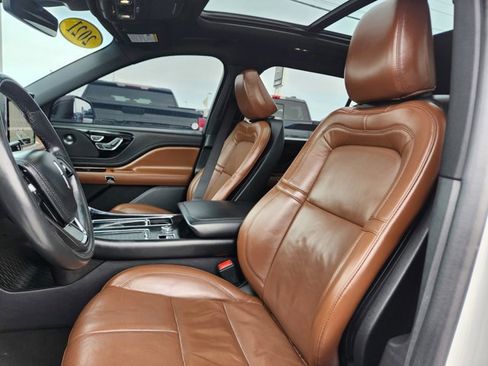 Used 2021 Lincoln Aviator Grand Touring w/ Elements Package Plus image 26