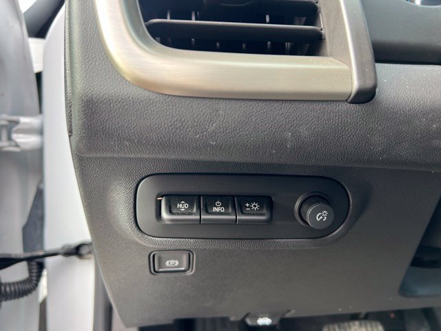 Used 2024 GMC Terrain Denali w/ Denali Premium Package AWD/4WD image 26