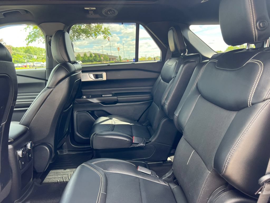 Used 2020 Ford Explorer ST w/ ST Street Pack AWD/4WD image 5