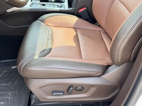 Used 2023 Ford Explorer King Ranch w/ Technology Package AWD/4WD image 26