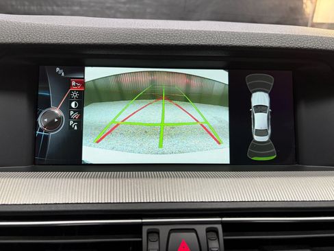 Used 2013 BMW M5 w/ Executive Pkg RWD image 14