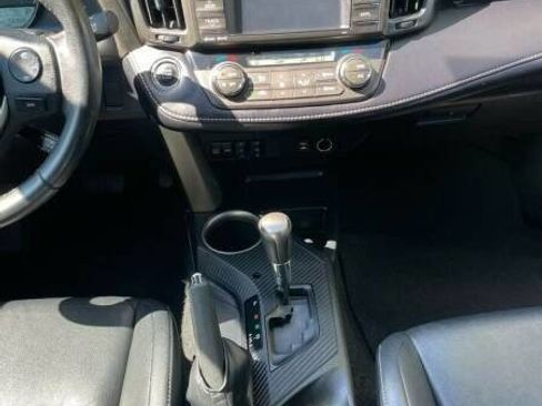 Used 2013 Toyota RAV4 Limited image 19