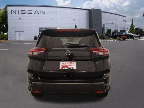 New 2026 Nissan Rogue SV AWD/4WD image 3