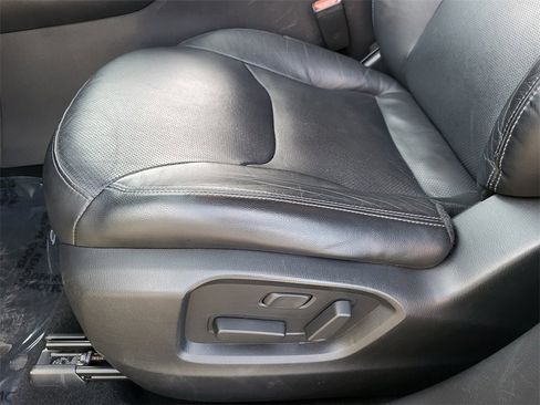 Used 2023 MAZDA CX-9 Touring image 15