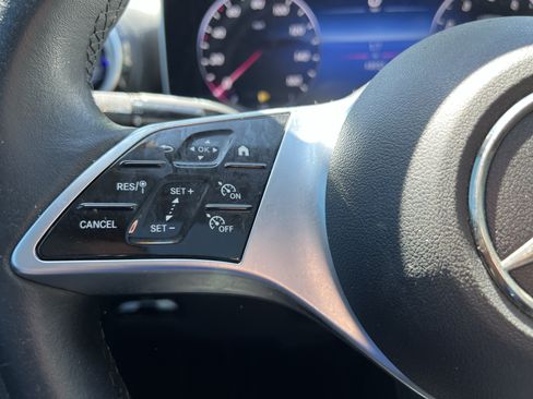 Used 2022 Mercedes-Benz C 300 Sedan w/ Exclusive Trim Package image 19