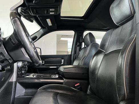Used 2016 RAM 1500 Limited AWD/4WD image 12