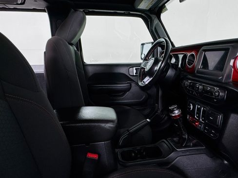 Used 2019 Jeep Wrangler Rubicon image 24