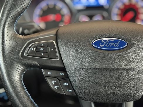 Used 2016 Ford Focus RS image 22