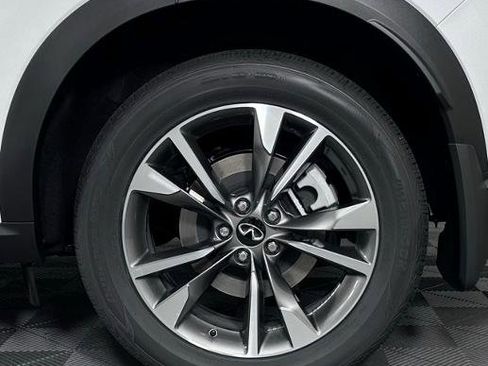 Certified 2026 INFINITI QX60 Pure w/ Cargo Package image 11