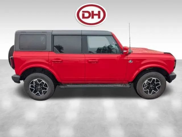 Used 2022 Ford Bronco Outer Banks AWD/4WD image 5
