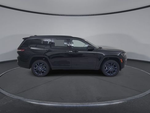 New 2026 Jeep Grand Cherokee L Limited AWD/4WD image 17