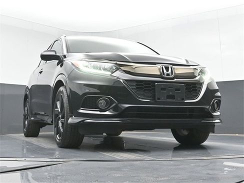 Used 2021 Honda HR-V Sport image 41