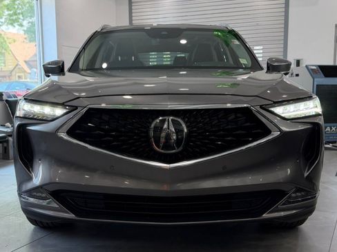 Used 2023 Acura MDX SH-AWD w/ Advance Package image 2