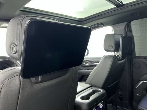 Used 2023 GMC Yukon Denali AWD/4WD image 36