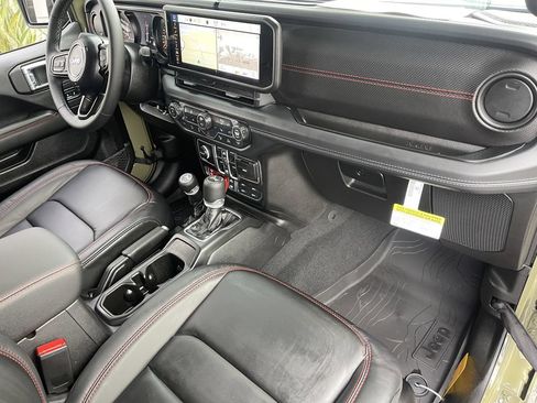 New 2026 Jeep Wrangler Unlimited Rubicon AWD/4WD image 26