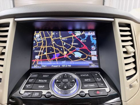 Used 2015 INFINITI QX70 2WD w/ Premium Package image 19
