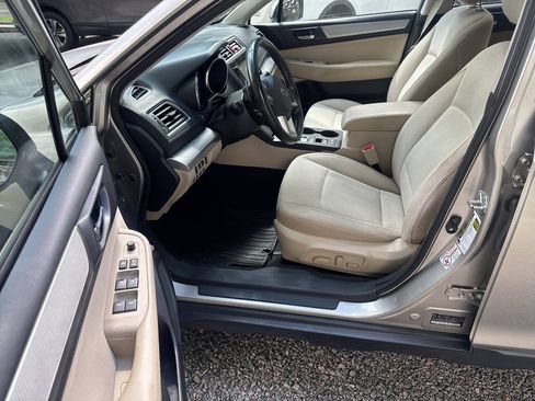 Used 2016 Subaru Outback 2.5i Premium AWD/4WD image 17