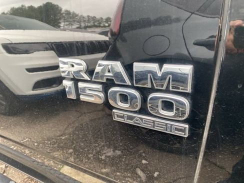 Used 2024 RAM 1500 Classic SLT AWD/4WD image 6