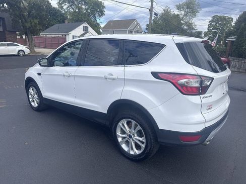 Used 2017 Ford Escape SE AWD/4WD image 7