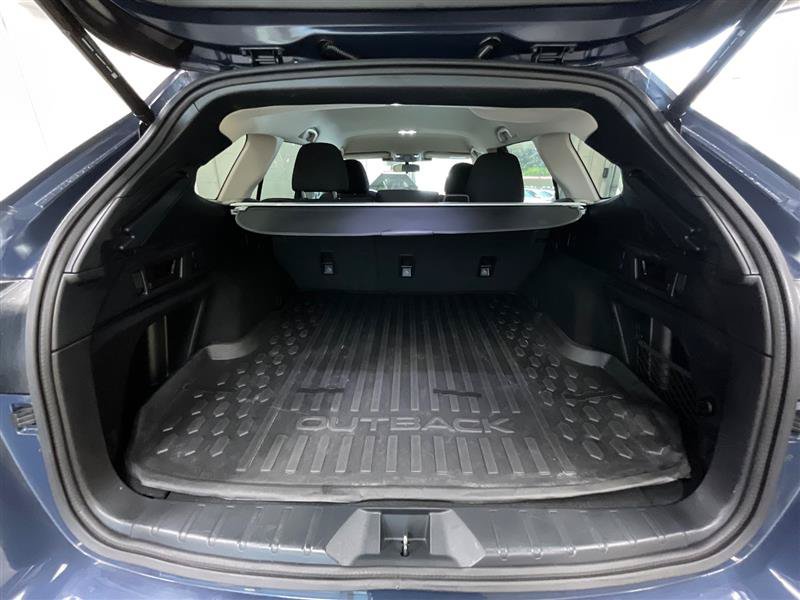 Used 2023 Subaru Outback Premium AWD/4WD image 23