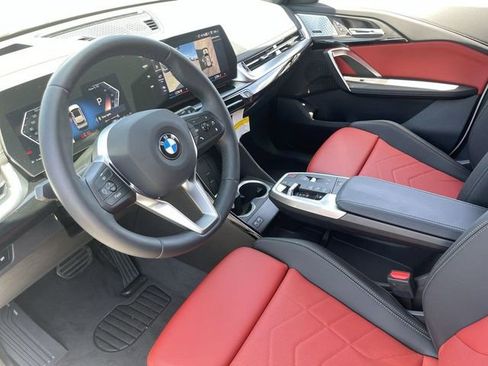 Used 2025 BMW X1 xDrive28i w/ Technology Package AWD/4WD image 18