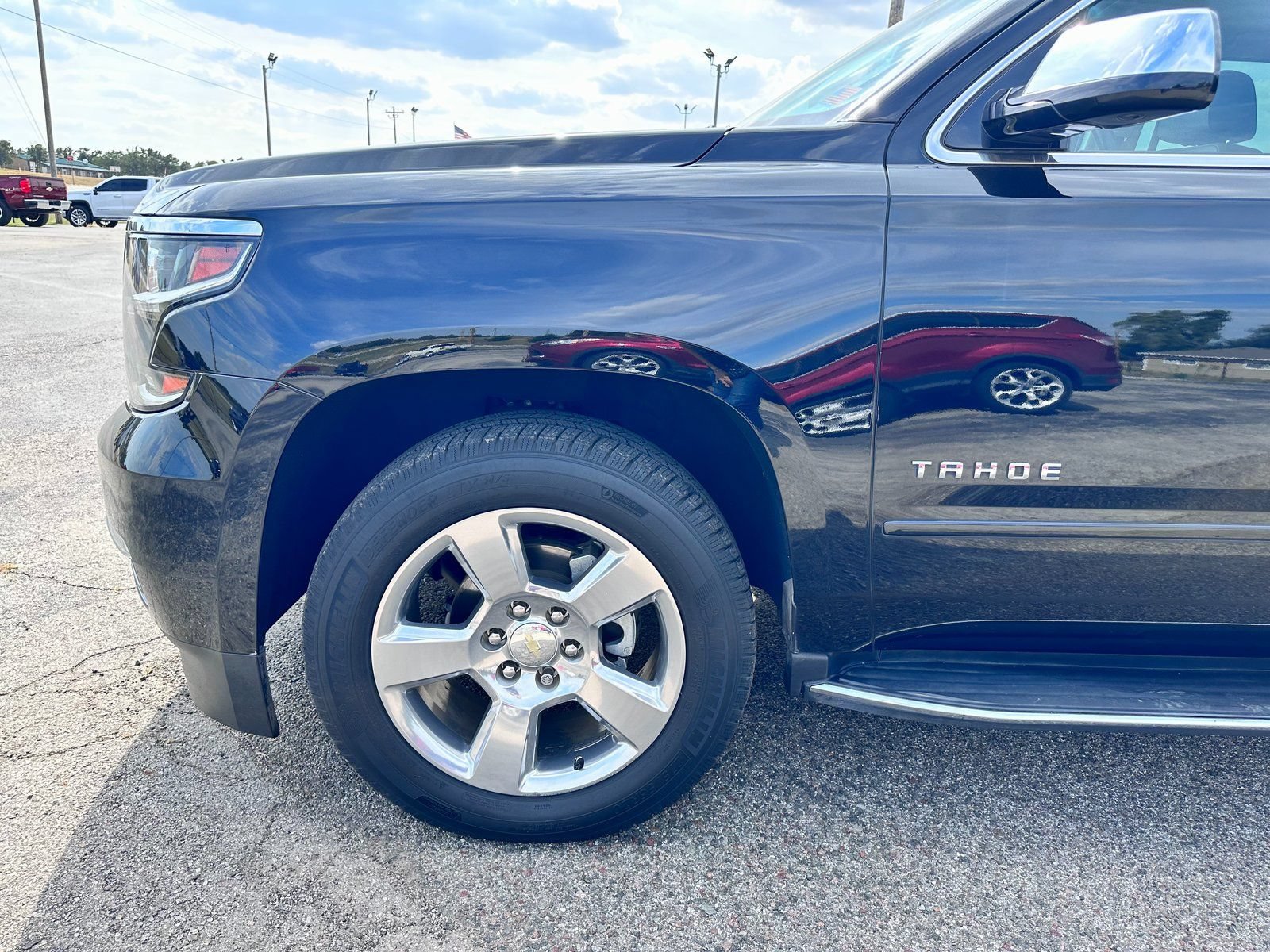 Used 2019 Chevrolet Tahoe Premier RWD image 14