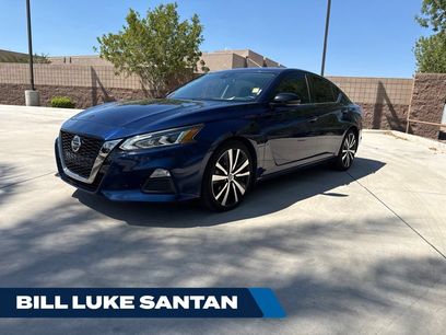 Used 2021 Nissan Altima 2.5 SR w/ SR Premium Package