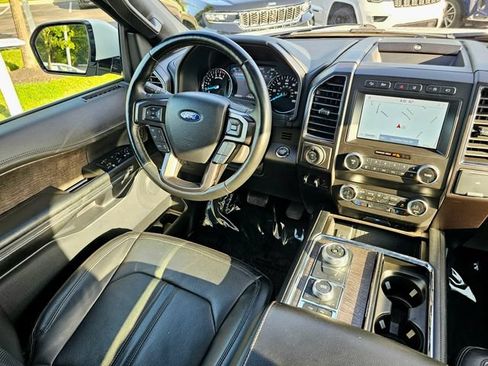 Used 2021 Ford Expedition Limited AWD/4WD image 30