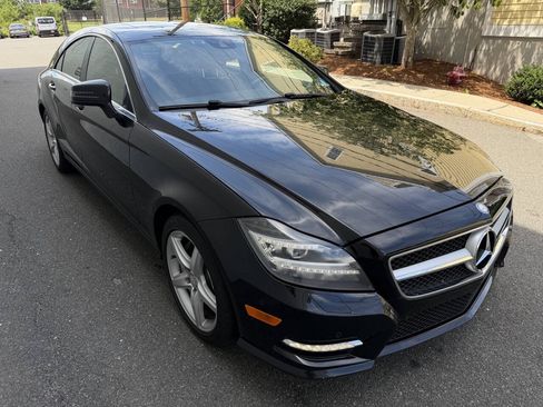 Used 2014 Mercedes-Benz CLS 550 4MATIC image 7