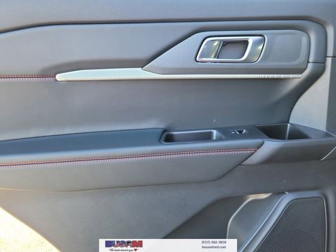 New 2026 Ford Explorer ST-Line w/ ST-Line Street Pack image 14