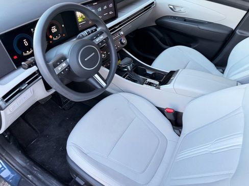 Used 2025 Hyundai Tucson SEL image 9