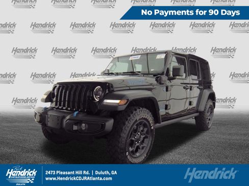 Used 2023 Jeep Wrangler Unlimited w/ Sun & Screen Package AWD/4WD image 1