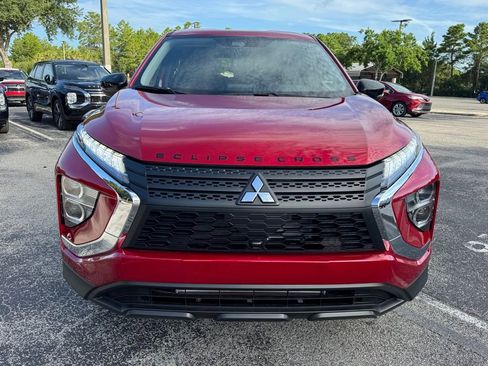 New 2025 Mitsubishi Eclipse Cross LE image 2
